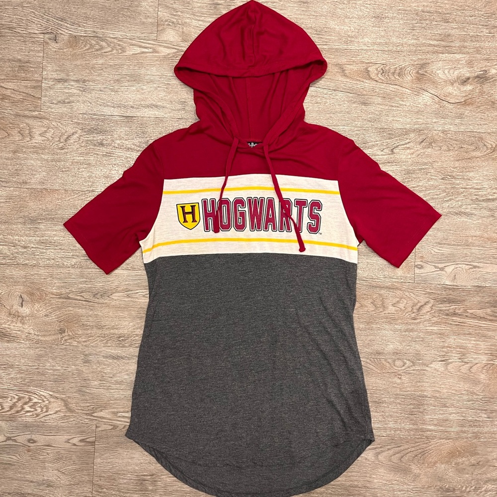 Harry Potter Hogwarts Short Sleeve Hoodie